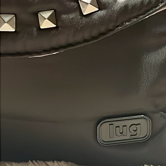 LUG Pacer Crossbody - Picture 13 of 15